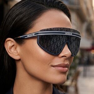 🔥 Dior Club M2U 31B8 Sunglasses Blue Gold Monogram Shield Mask Authentic 🔥